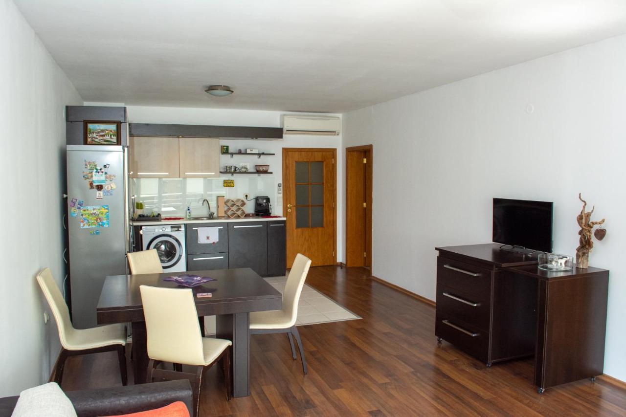 Central Apartment Mountain View Karlovo Exterior foto