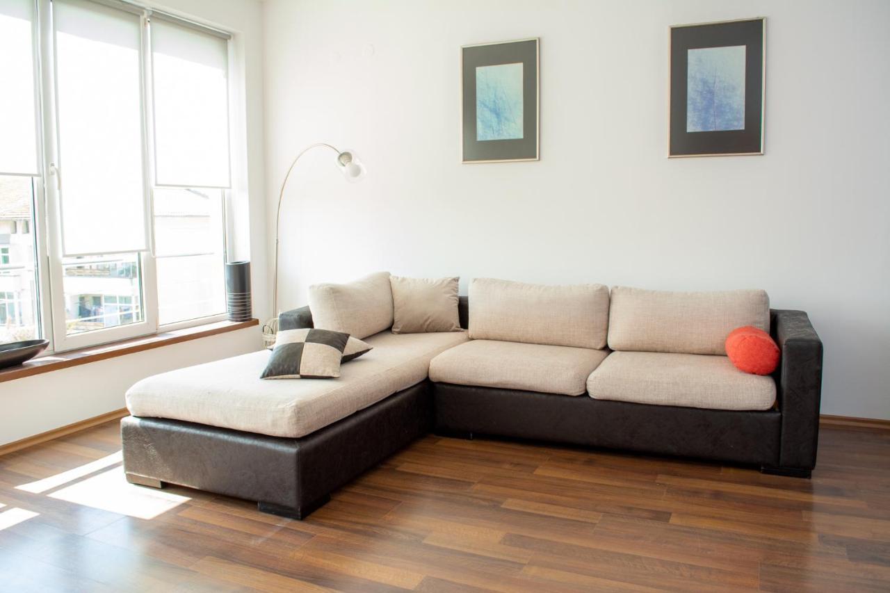 Central Apartment Mountain View Karlovo Exterior foto